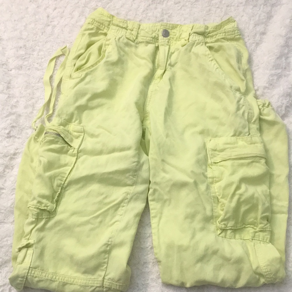 Like green soft cargo pants
